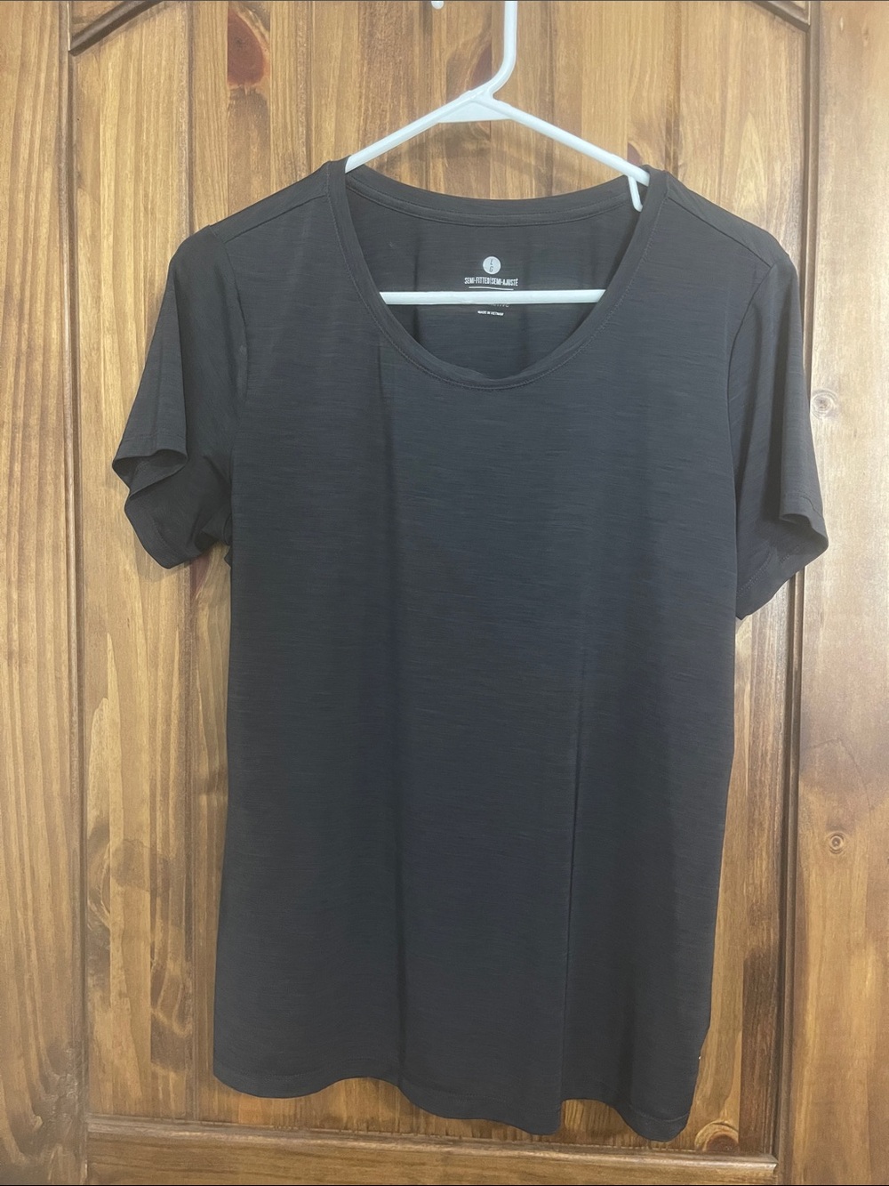 Old Navy Dark Gray Active Semi-Fitted Short Sleeve Tee